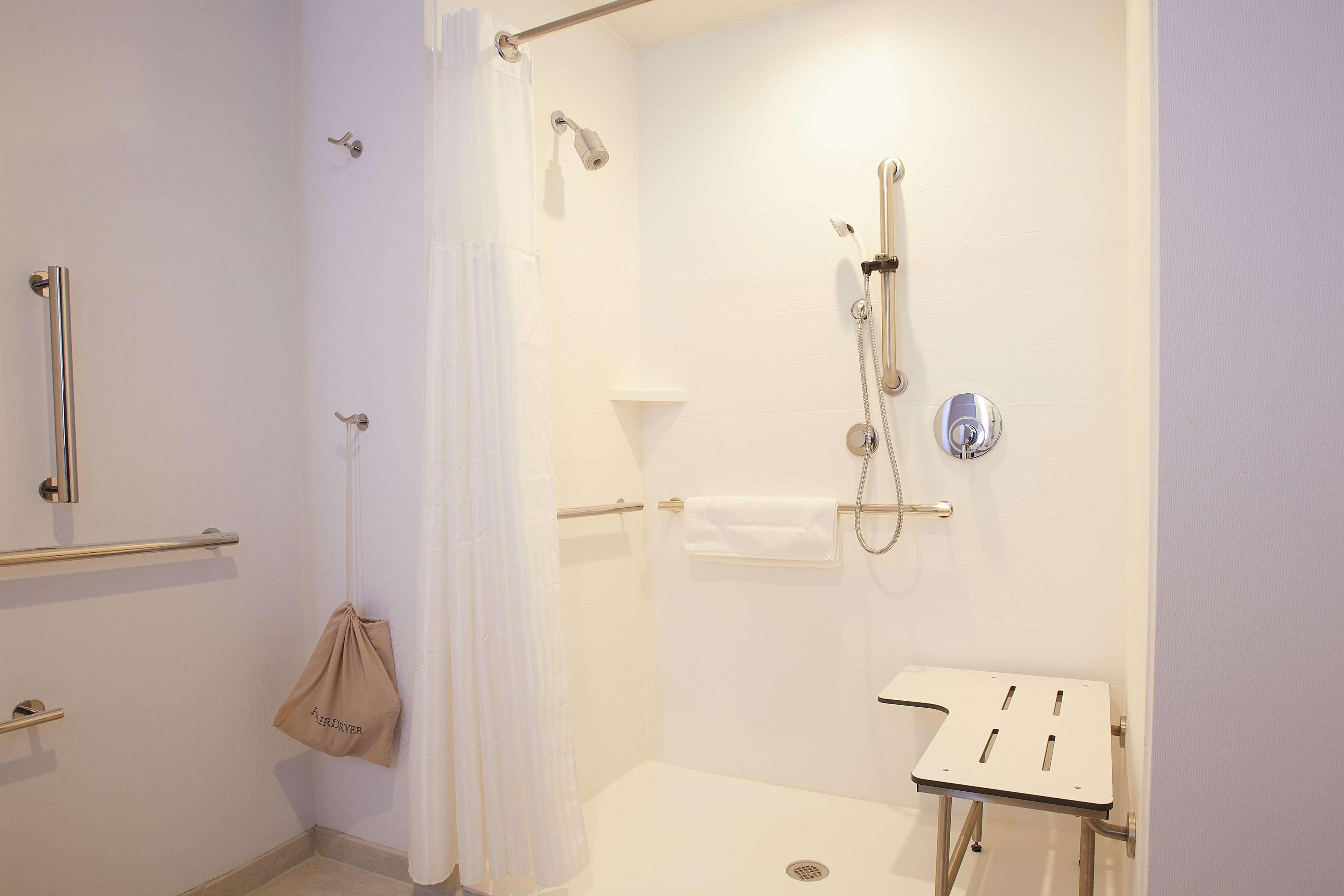 Hilton Garden Inn Elizabethtown Kültér fotó